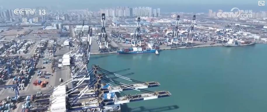 跨境物流大提速!全国首趟“一单制”铁海联运班列发车 运输时间缩短一半 跨境物流大提速!全国首趟“一单制”铁海联运班列发车 运输时间缩短一半