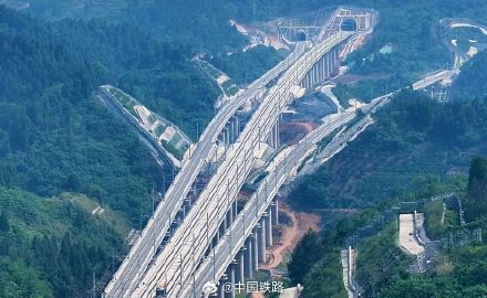 设计时速350公里!这条高铁开始联调联试 设计时速350公里!这条高铁开始联调联试