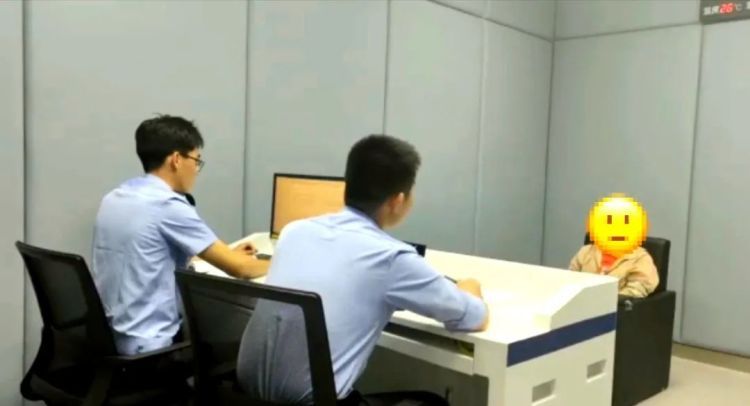 芜湖网红“棒棒糖”月季被偷?警方:抓! 芜湖网红“棒棒糖”月季被偷?警方:抓!