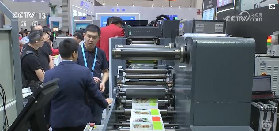 数字化转型赋能提升国际市场竞争力 中国智造加速迈向全球 数字化转型赋能提升国际市场竞争力 中国智造加速迈向全球