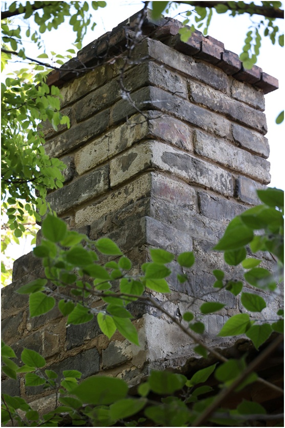 北京一市民散步时一眼认出明清城砖，数量达上万块！文物部门回应