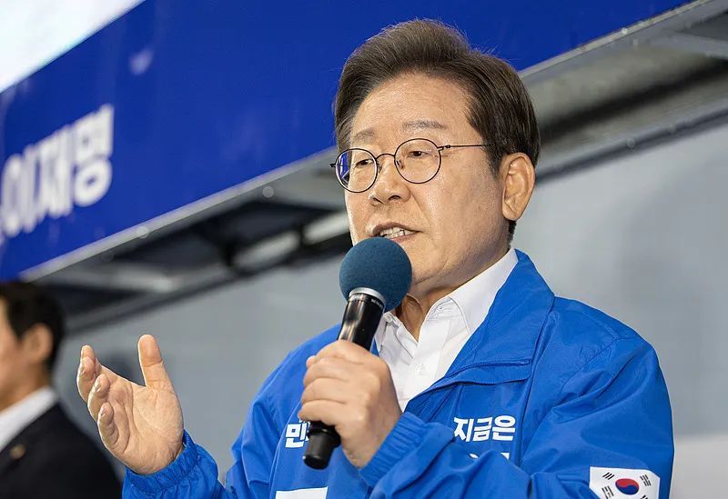 应对“恐怖威胁”,李在明演讲将配防弹玻璃 应对“恐怖威胁”,李在明演讲将配防弹玻璃