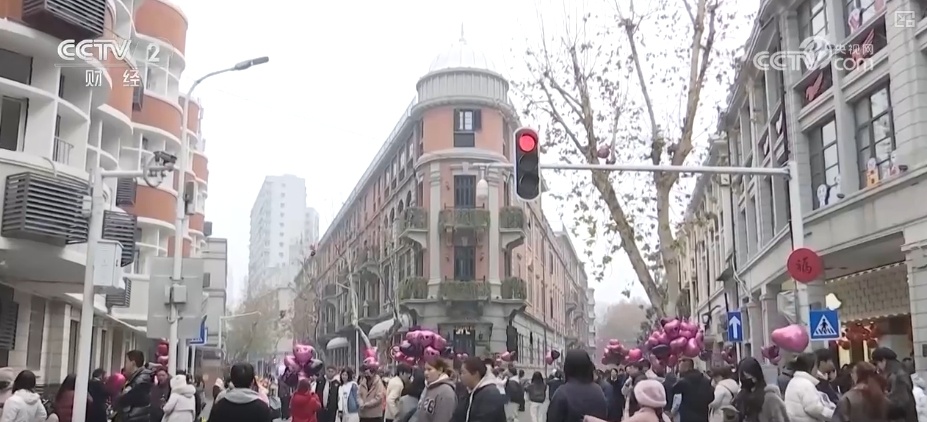 城市更新按下“加速键” 打造文、景、商、居精品街区消费新场景 城市更新按下“加速键” 打造文、景、商、居精品街区消费新场景