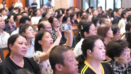 西湖大学今年重庆招生仅10人 施一公：每位本科生至少配一名博导