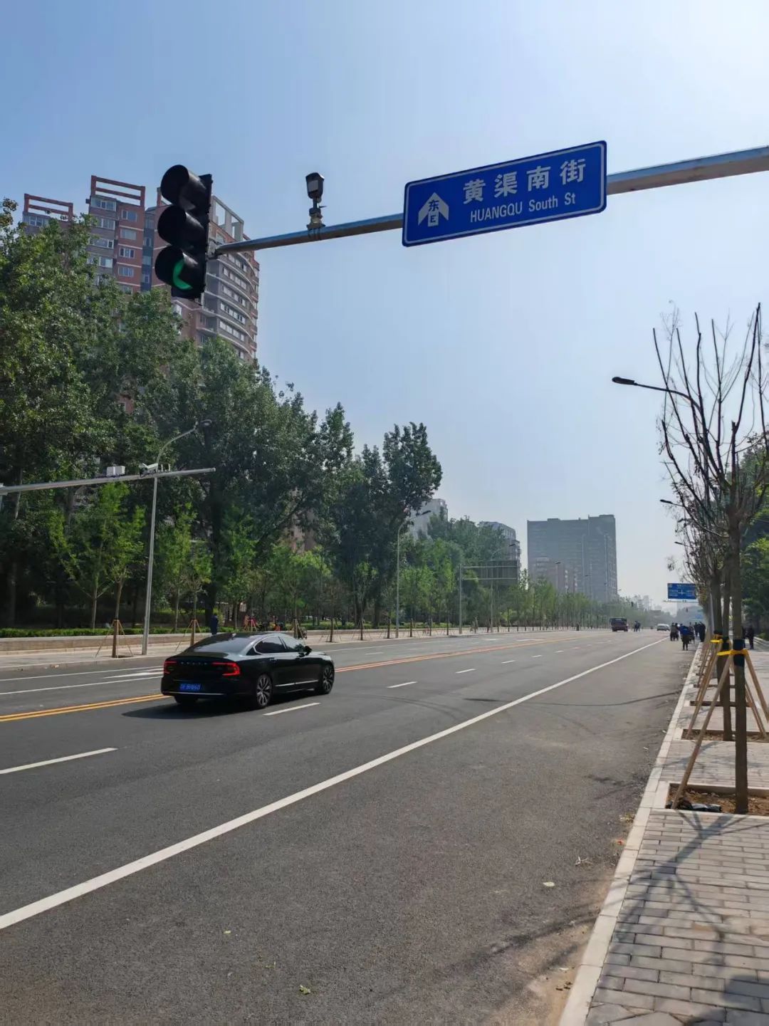 这条“断头路”通了!八个小区居民:再也不用绕路了—— 这条“断头路”通了!八个小区居民:再也不用绕路了——