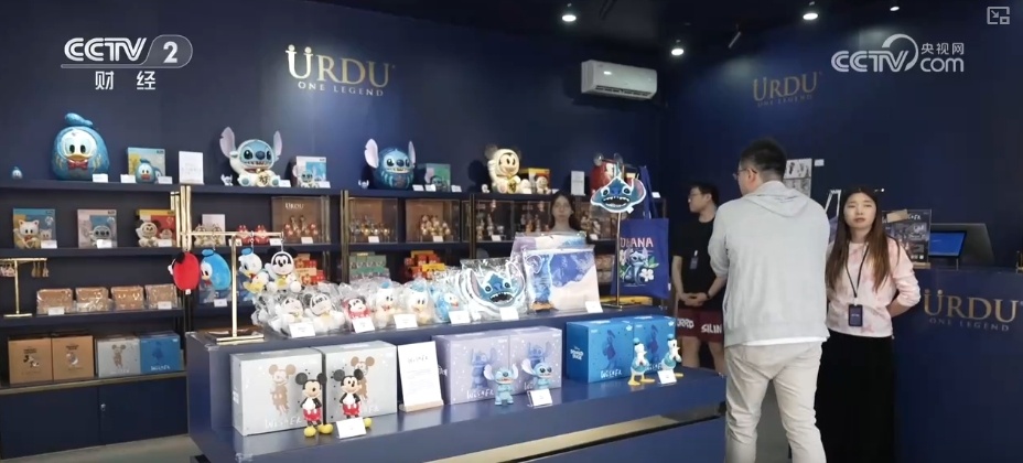 从主题IP到艺术装置打造感官盛宴 新消费场景“流量密码”为线下消费添活力 从主题IP到艺术装置打造感官盛宴 新消费场景“流量密码”为线下消费添活力