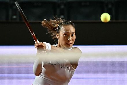 郑钦文1比2不敌高芙 无缘WTA罗马站决赛