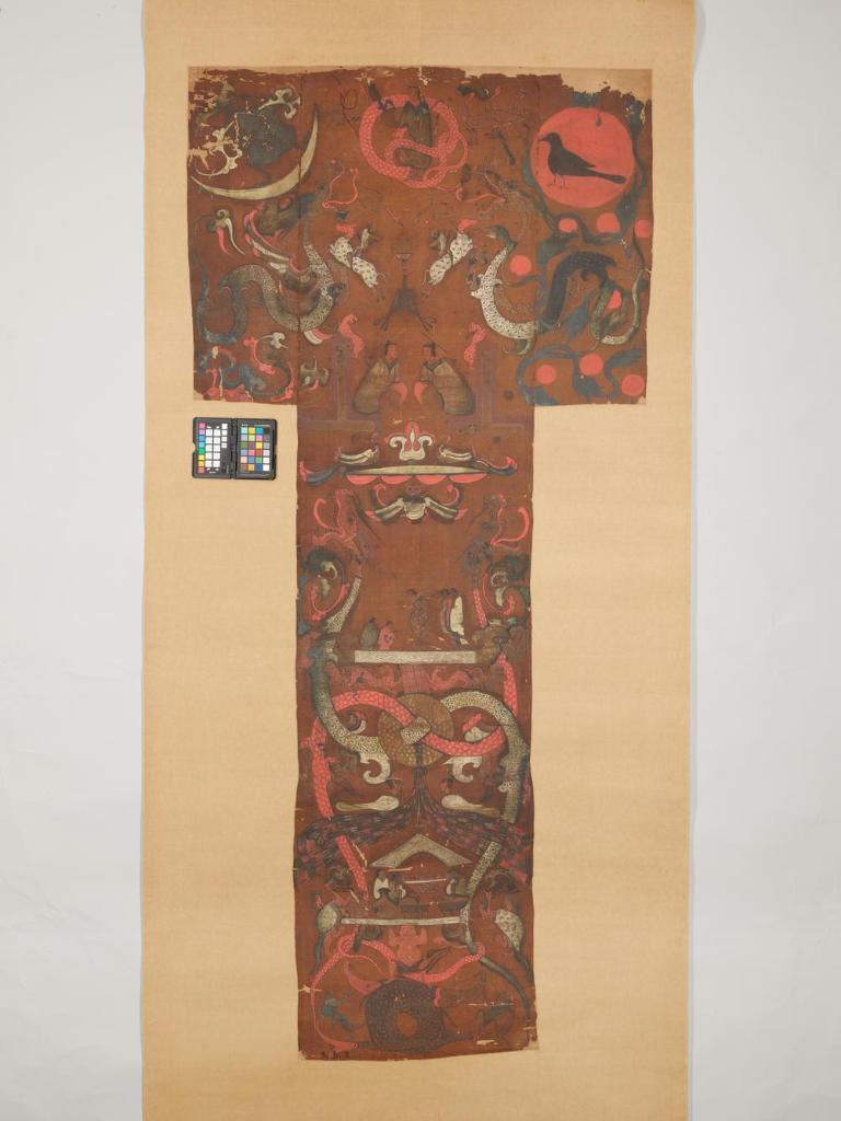 马王堆汉墓文物T形帛画首次发现多处改绘痕迹