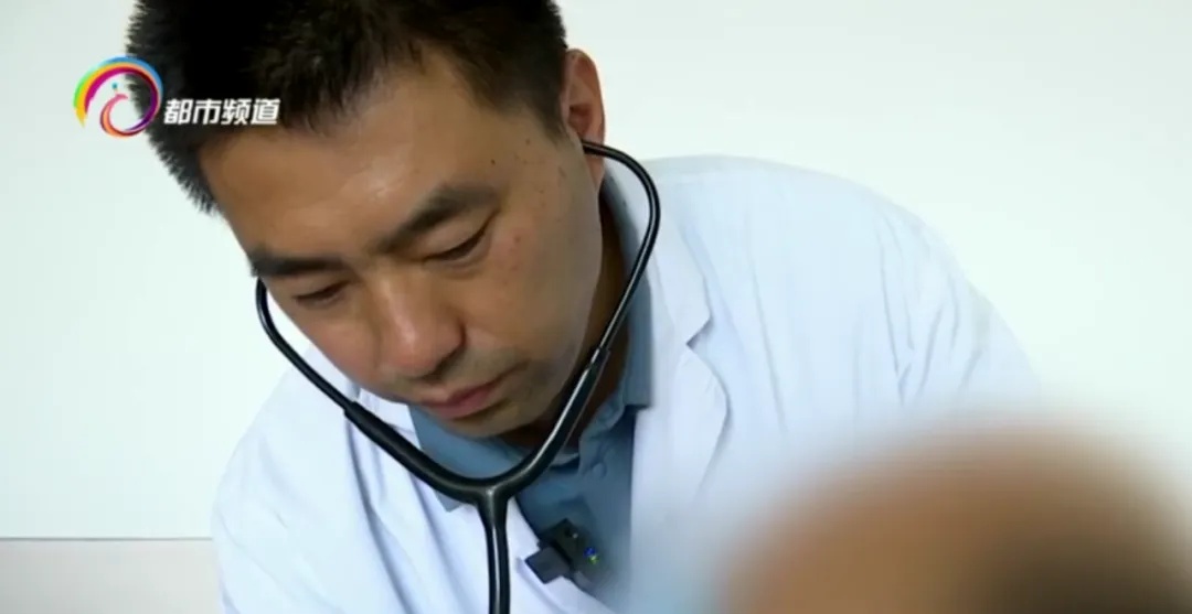 每天一包烟,血管成"危墙"!一台手术后解除心脏"危机" 每天一包烟,血管成"危墙"!一台手术后解除心脏"危机"