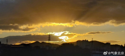 出行注意防风防火！北京大风 黄色预警中 北京大风将持续到傍晚
