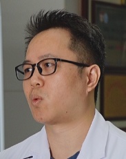 女子睡觉翻身后骨折！竟和过度防晒有关…