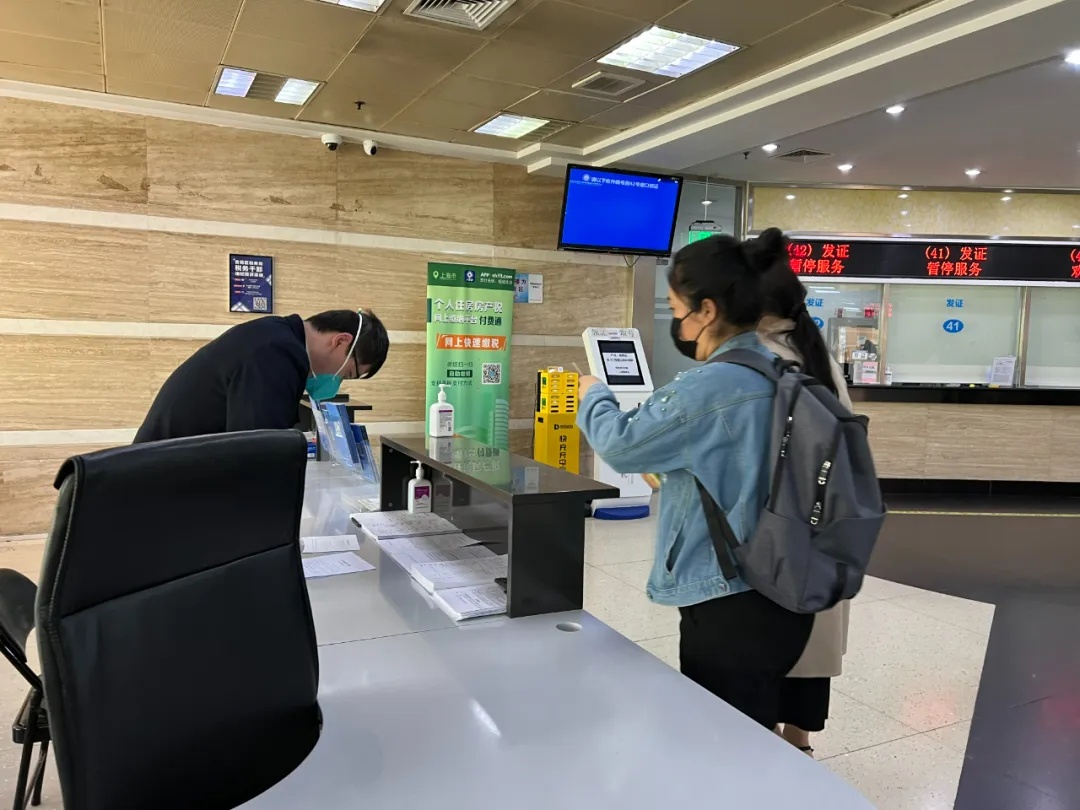 上海一男子去世，把全部财产留给妻子！法院：这份遗嘱不认可