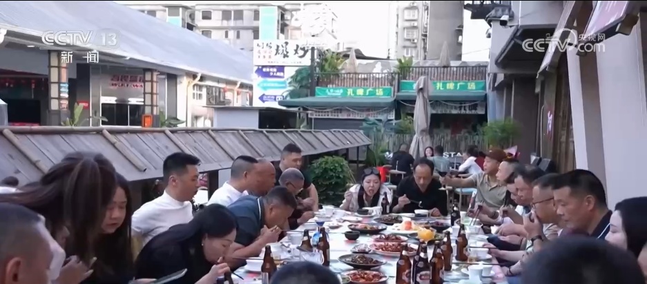 生活向“美”、城市向“新” 城市更新按下“加速键” 更多惠及人民群众 生活向“美”、城市向“新” 城市更新按下“加速键” 更多惠及人民群众