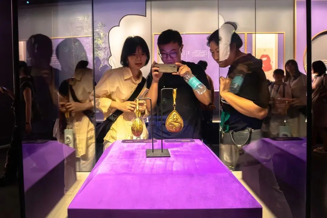 国际博物馆日｜当文物遇见中国传统色，你pick哪一款？