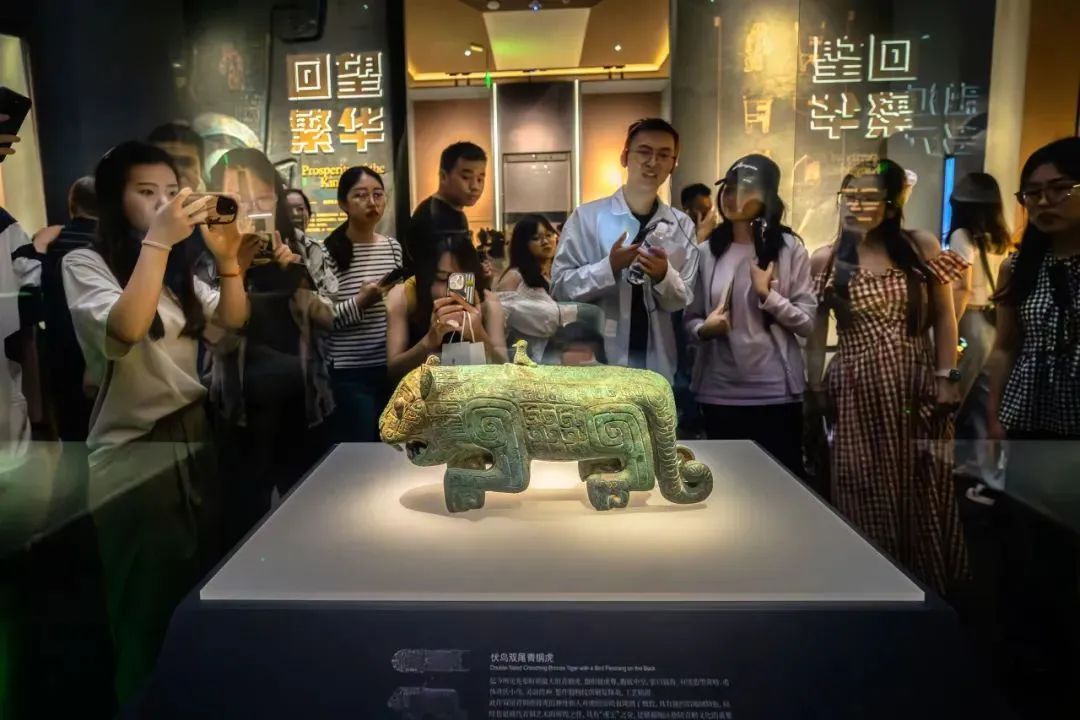 国际博物馆日｜当文物遇见中国传统色，你pick哪一款？