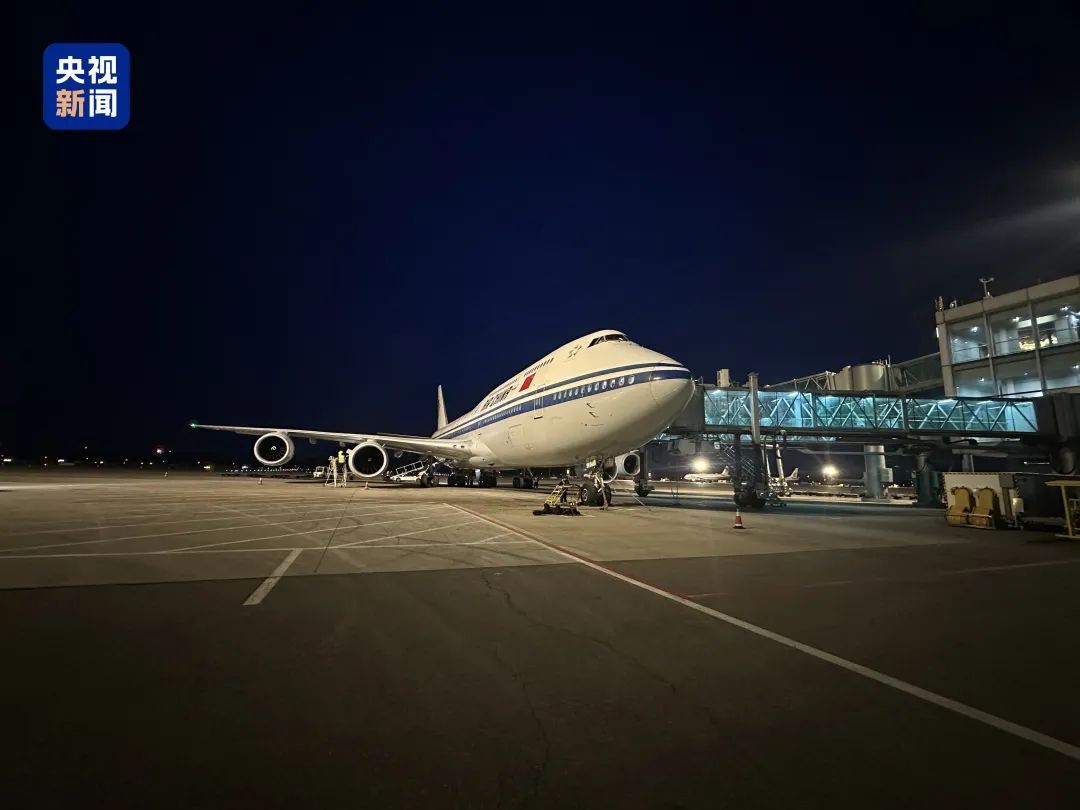 今天凌晨，回到祖国！79年前从上海被骗走，价值巨大