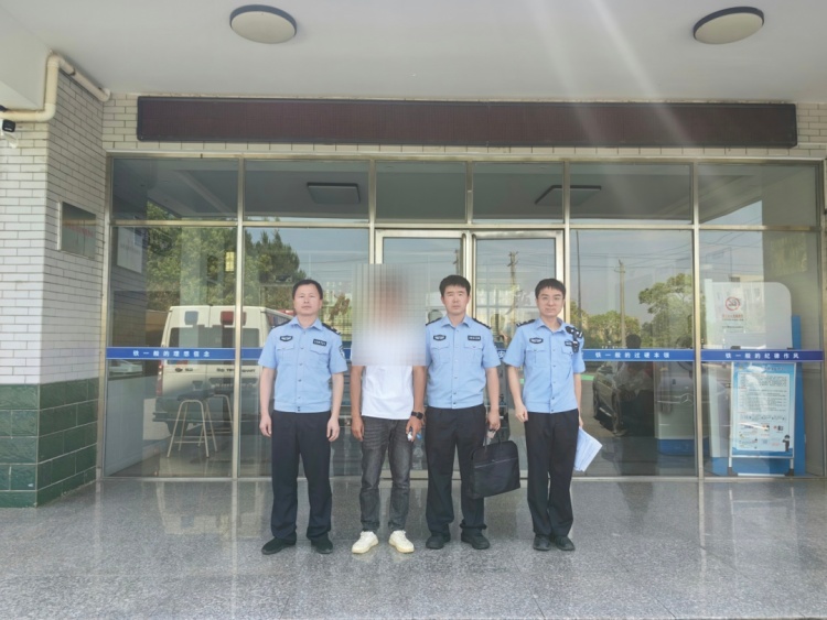 拒不执行法院判决、裁定，网逃朱某落网