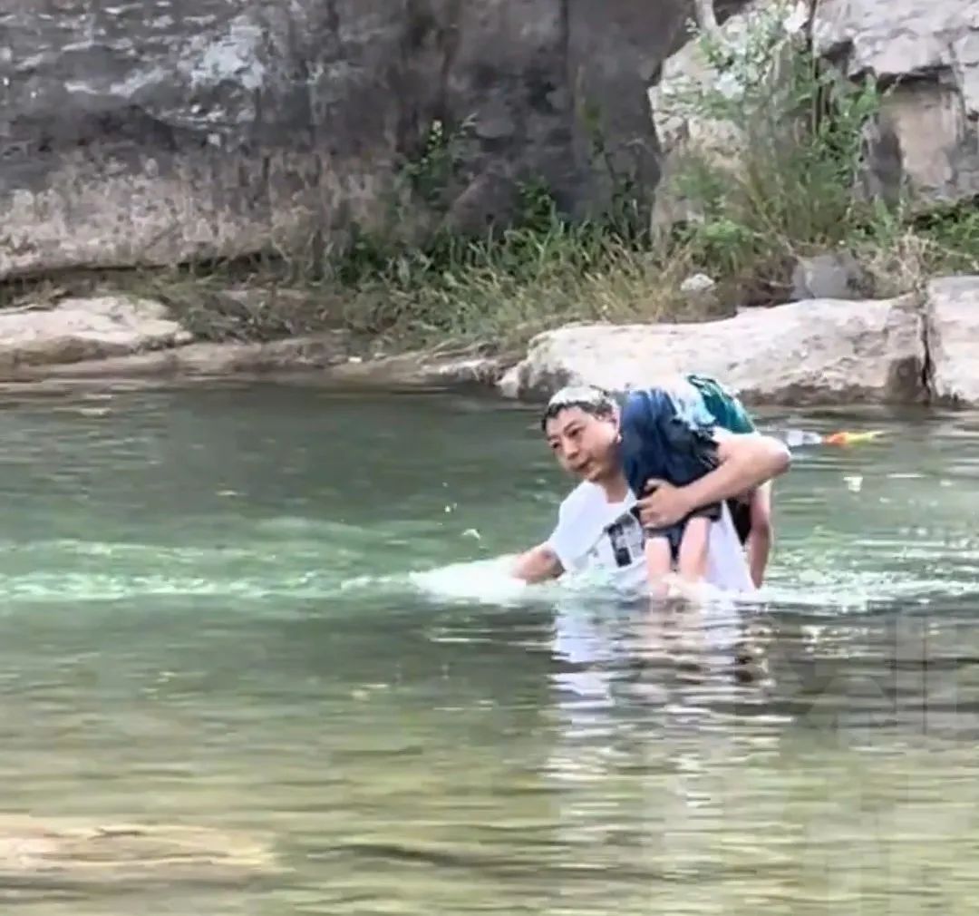 儿子生日当天,他临时放弃庆祝,竟是因为...... 儿子生日当天,他临时放弃庆祝,竟是因为......