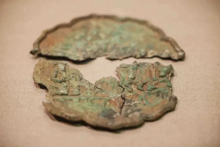 500年前,一只小猫在城墙上签了个名…… 500年前,一只小猫在城墙上签了个名……