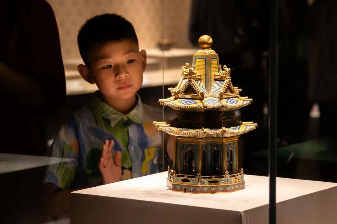 国际博物馆日｜当文物遇见中国传统色，你pick哪一款？