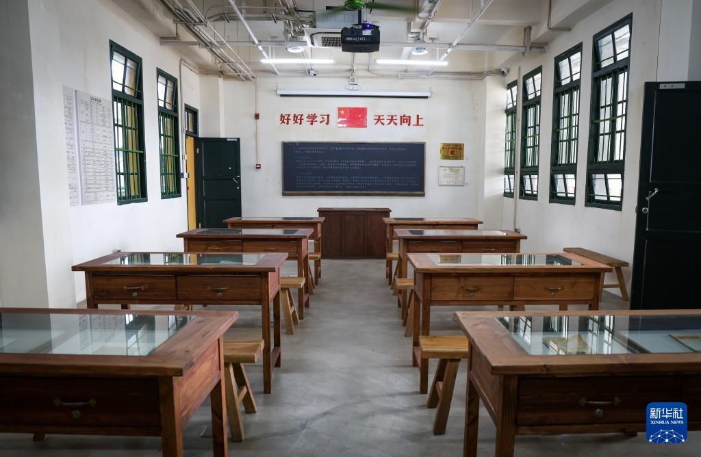 在举重博物馆探寻“中国力量”的崛起之路