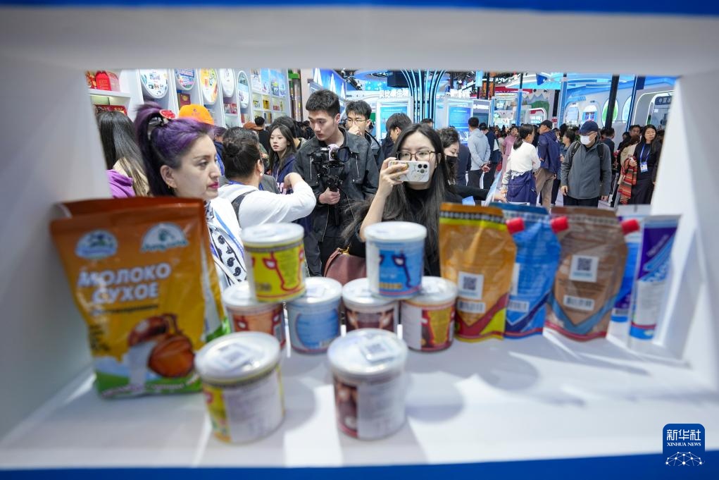 第三十四届哈尔滨国际经济贸易洽谈会迎来公众开放日