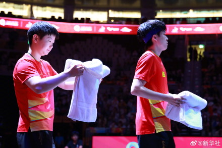 王楚钦孙颖莎3比0梁吉善王艾米
