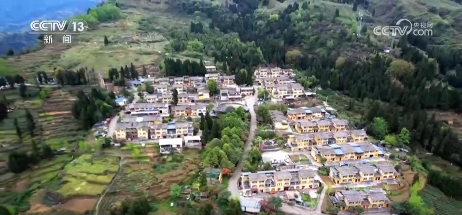 科技推动物流业“加速跑” 无人机快递进村为乡村振兴注入新活力