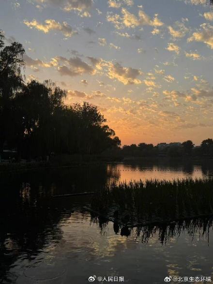 好看！北京初夏限定晚霞