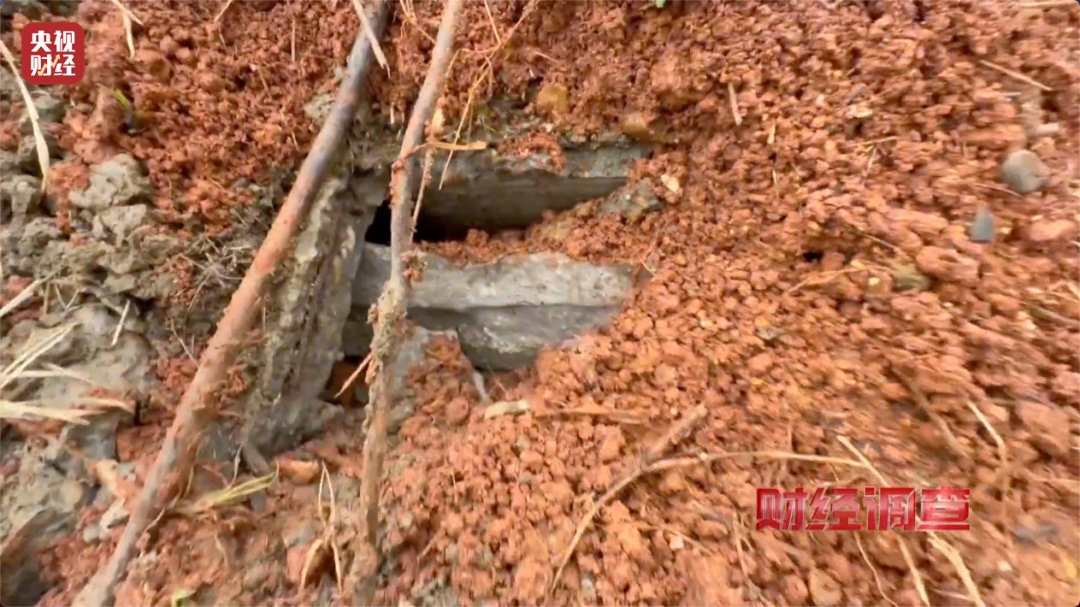 怕被卫星拍到,“它”的表面盖了一层土......当地回应 怕被卫星拍到,“它”的表面盖了一层土......当地回应