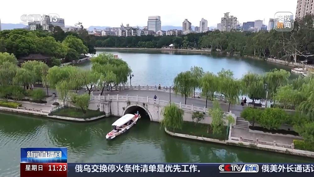 龙舟市集、户外露营……解锁你的“夏日标配”新选择 龙舟市集、户外露营……解锁你的“夏日标配”新选择