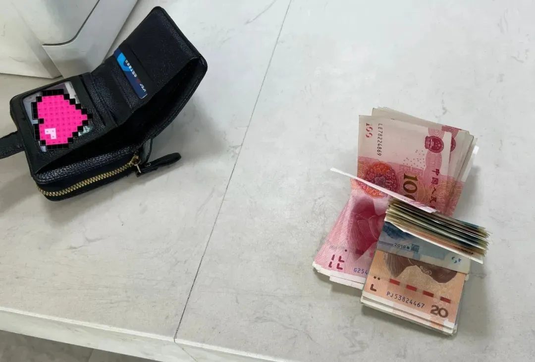 这4名同学，点名表扬！