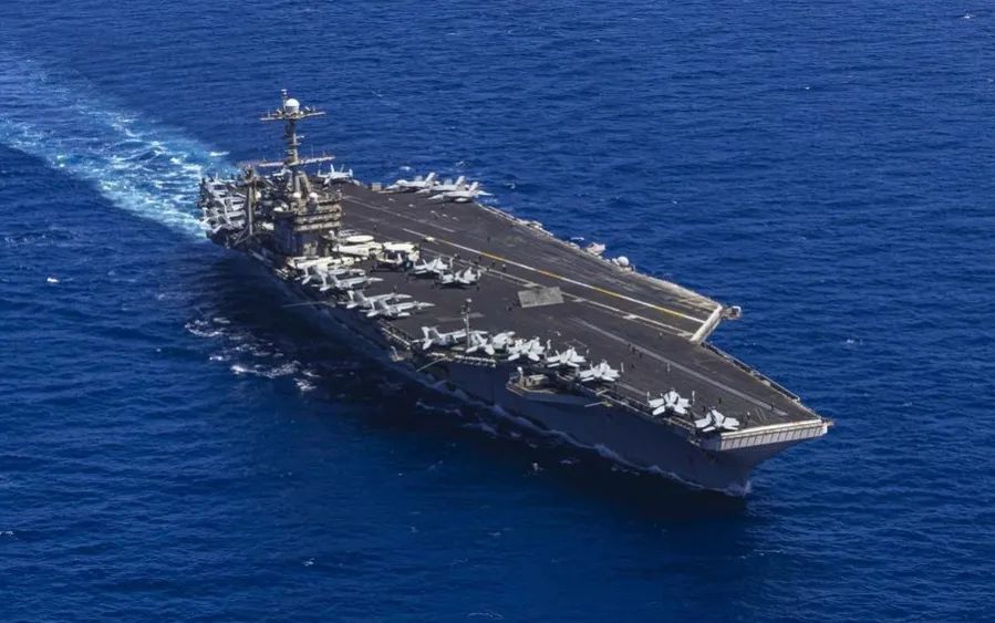 连损三架军机，美航母走了