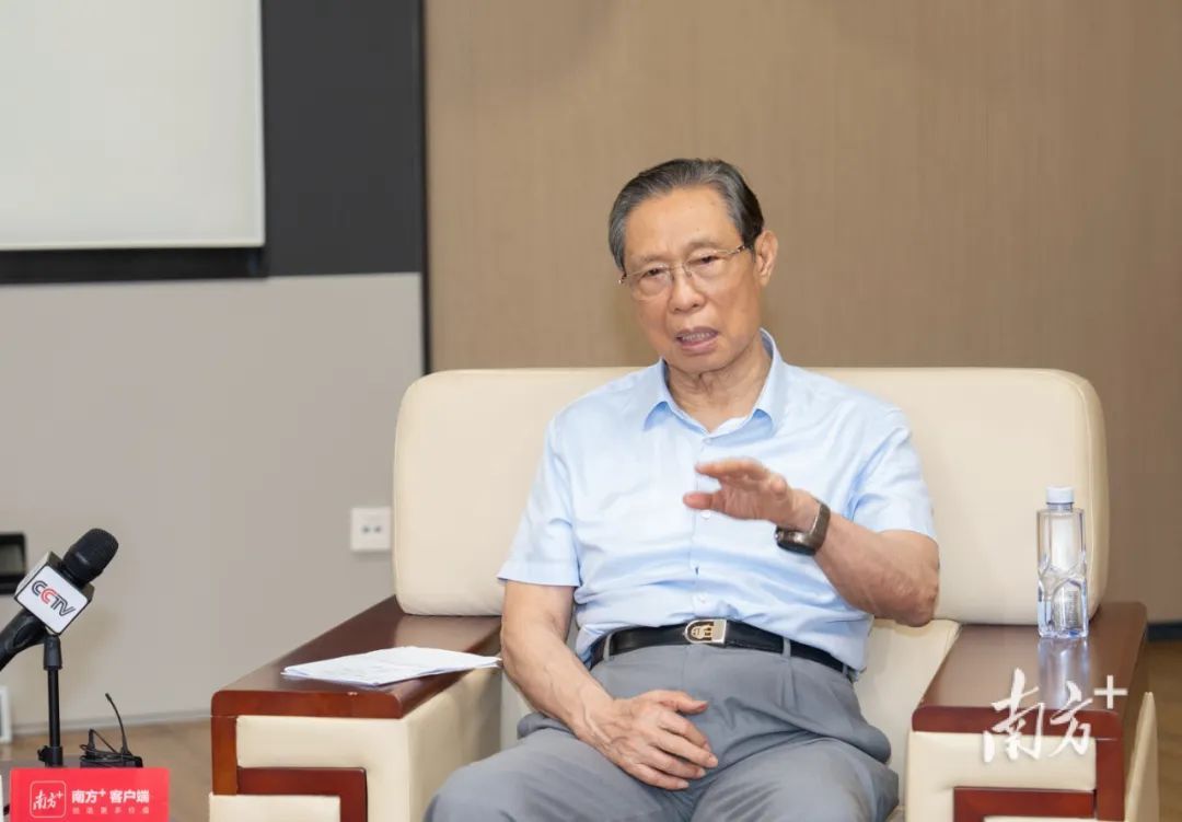 新冠病毒又抬头？钟南山：不必恐慌，预计6月底左右结束