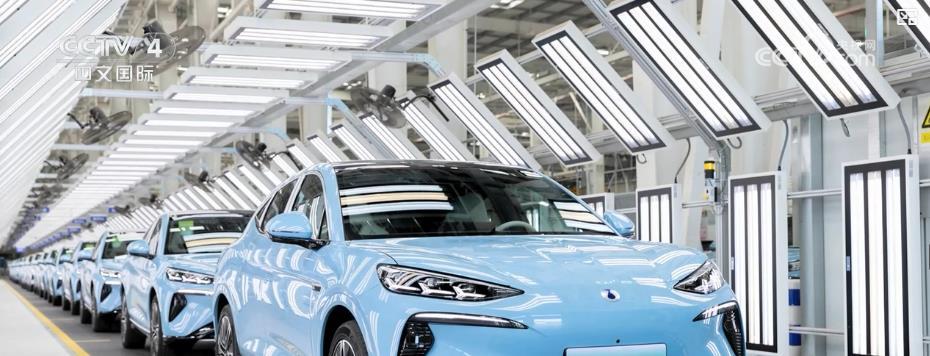 中国经济稳中向好：内循环强基、消费扩容、创新加速