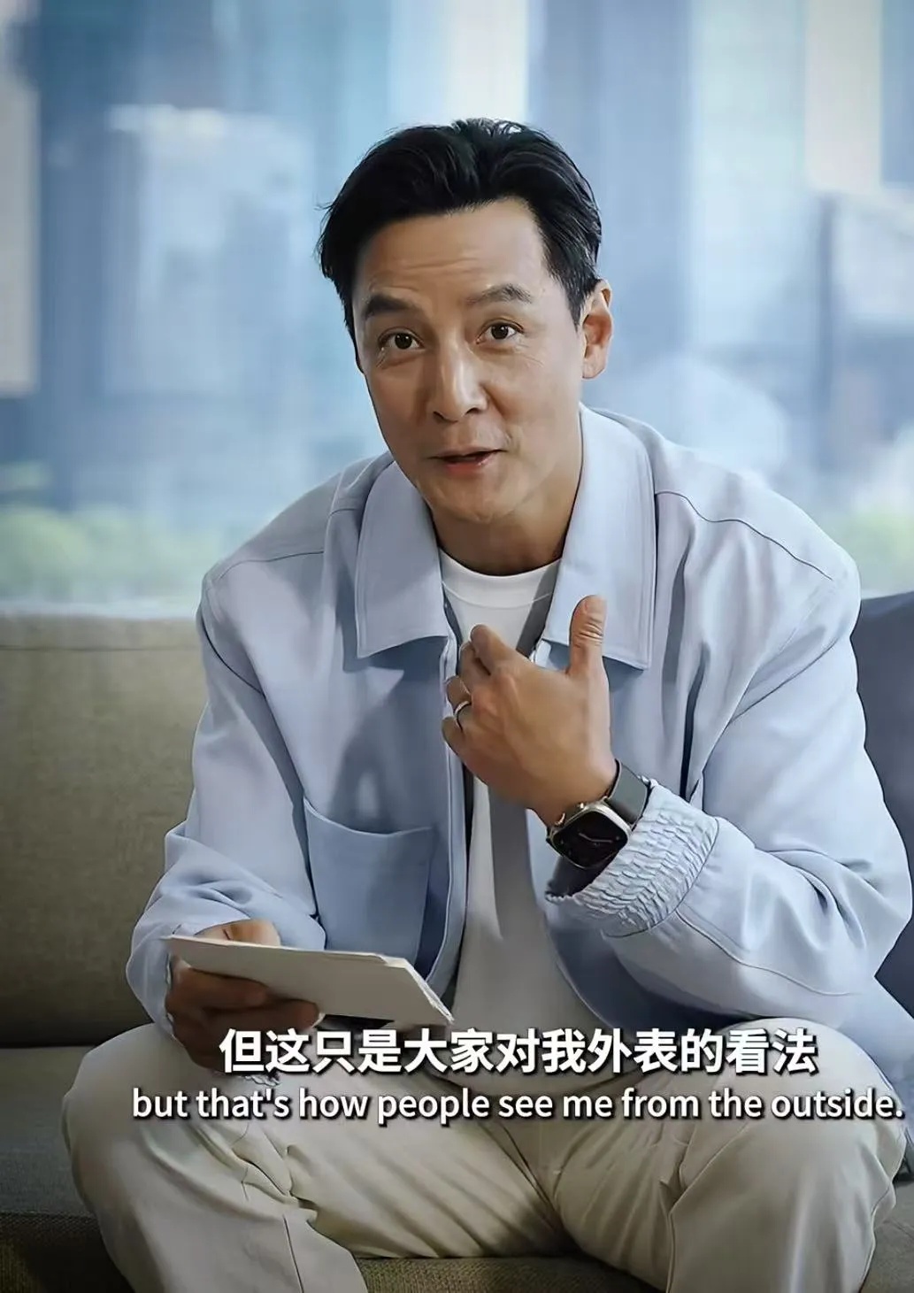 吴彦祖晒照被张伟丽“裸绞”:快要掐死了! 吴彦祖晒照被张伟丽“裸绞”:快要掐死了!