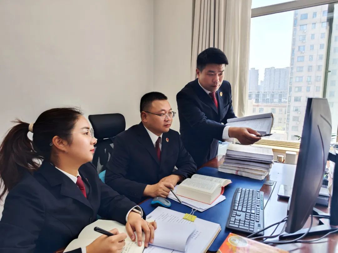 输光百万后竟拉妻子入伙!男子当赌博代理操盘2.5亿终获刑 输光百万后竟拉妻子入伙!男子当赌博代理操盘2.5亿终获刑