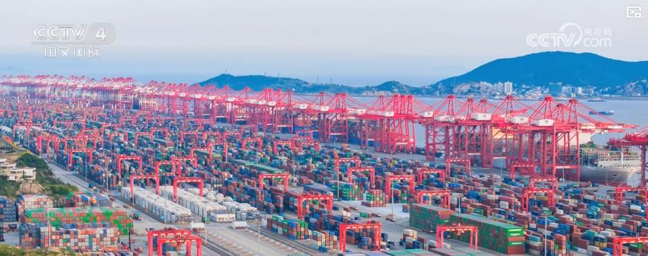 中国经济稳中向好：内循环强基、消费扩容、创新加速