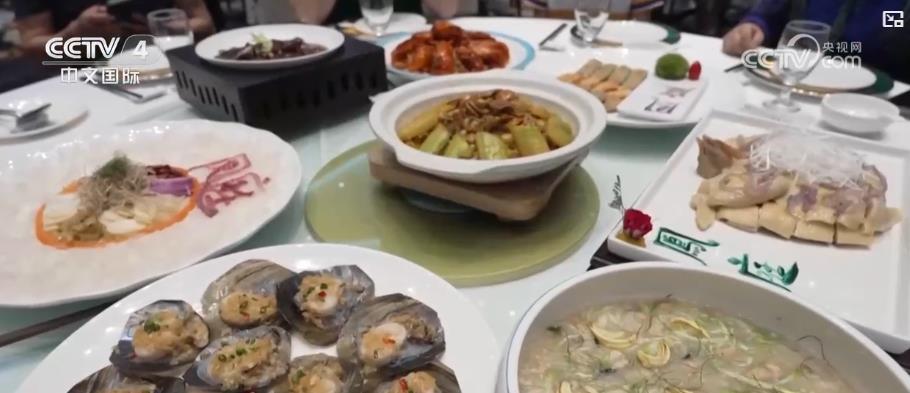 “带着空箱”到中国买买买成新趋势 “购在中国”蔚然成风 “带着空箱”到中国买买买成新趋势 “购在中国”蔚然成风