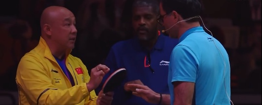多哈世乒赛 | 王楚钦回应换球拍：不知道为什么，每次都是我遇到这种事情