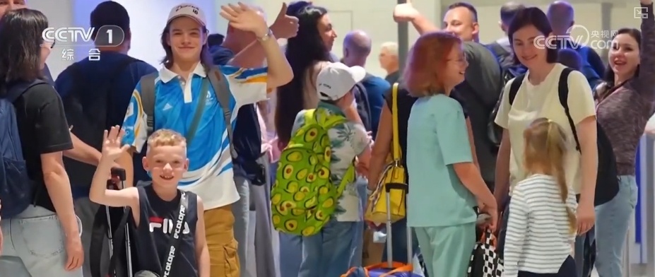 “新”文旅催生“新鲜职业”“新潮消费” 民生产业、幸福产业释放炫彩“新”活力 “新”文旅催生“新鲜职业”“新潮消费” 民生产业、幸福产业释放炫彩“新”活力