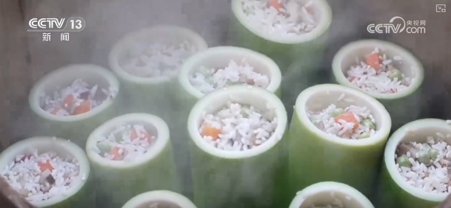 小满至，万物盈 一筒竹香藏小满 极致诠释“人间烟火气，最抚凡人心”