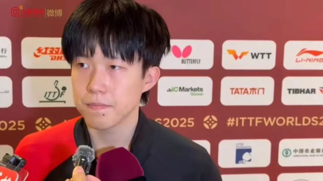 多哈世乒赛球拍封装袋已改!王楚钦回应→ 多哈世乒赛球拍封装袋已改!王楚钦回应→