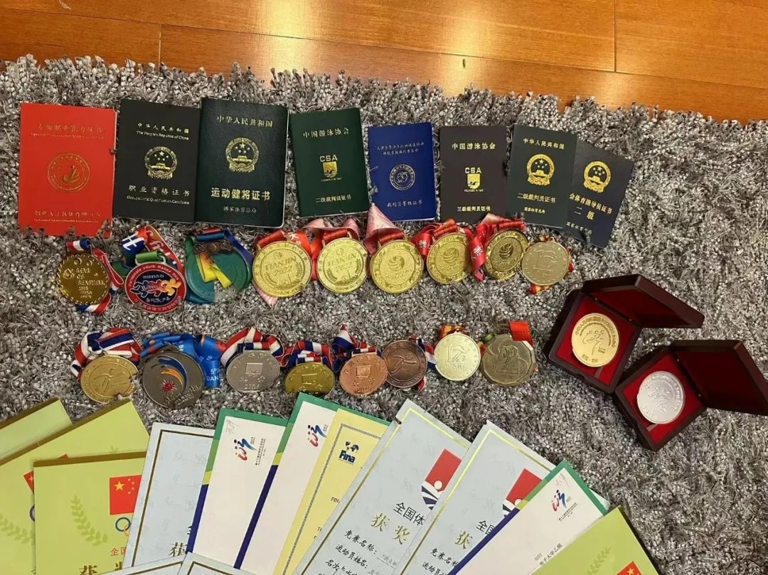 “我要是有这样的老师,那减肥可就来劲了!”(附瘦身方法) “我要是有这样的老师,那减肥可就来劲了!”(附瘦身方法)