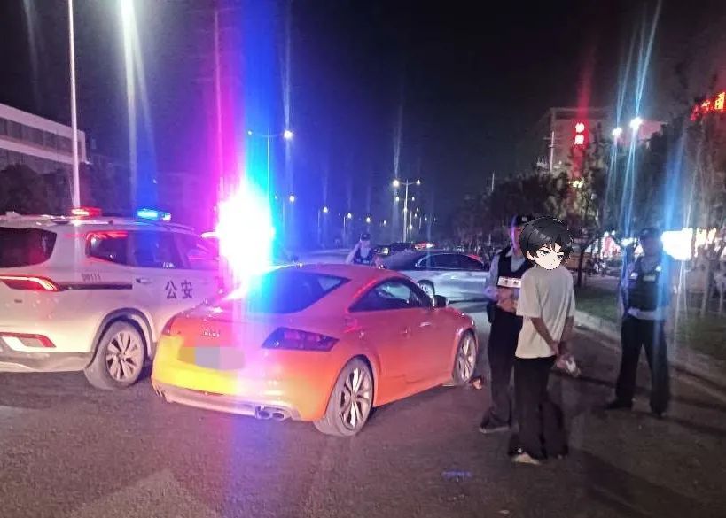 深夜开跑车，男子当场被抓！真相让人大跌眼镜