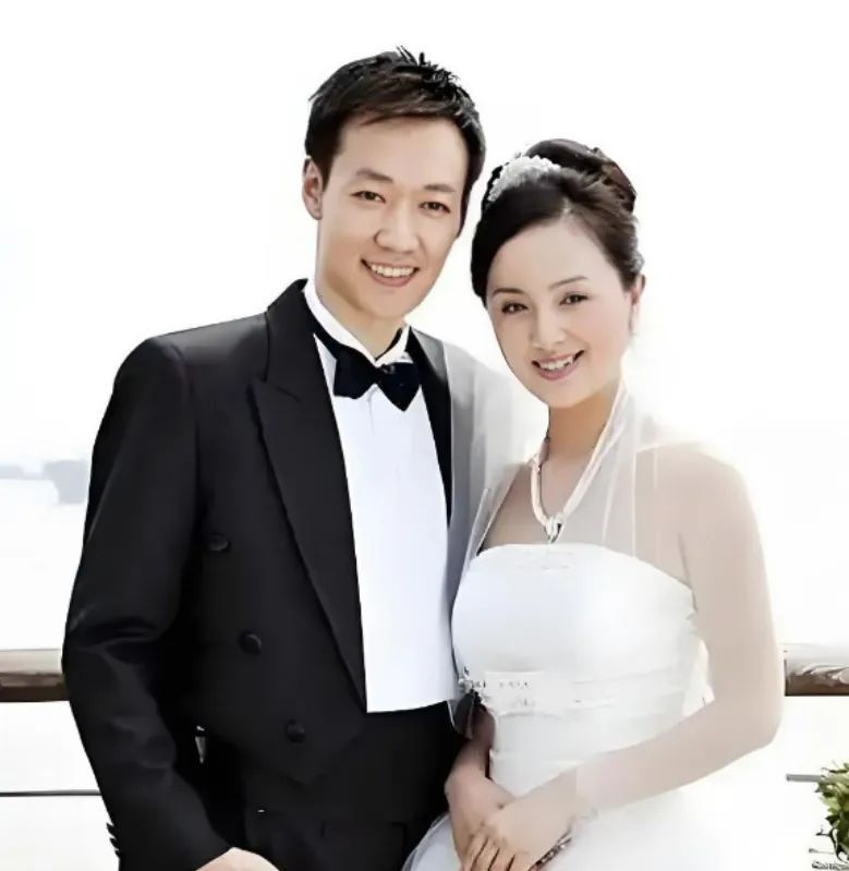 朱媛媛癌症去世,新剧刚杀青,众星发文悼念!丈夫辛柏青头像变蜡烛 朱媛媛癌症去世,新剧刚杀青,众星发文悼念!丈夫辛柏青头像变蜡烛