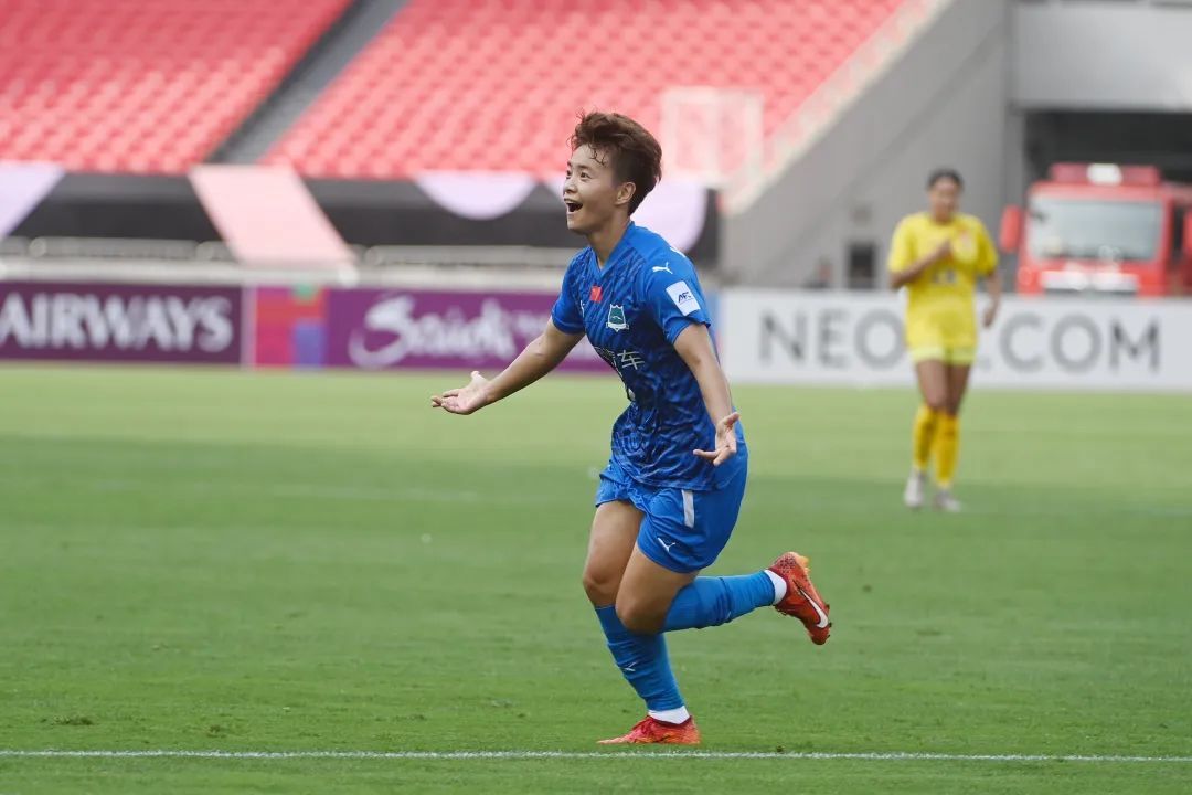 赢了!武汉女足,决赛见 赢了!武汉女足,决赛见