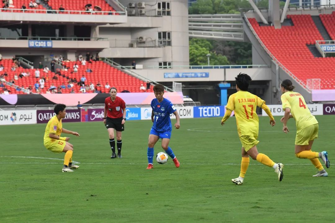 赢了!武汉女足,决赛见 赢了!武汉女足,决赛见