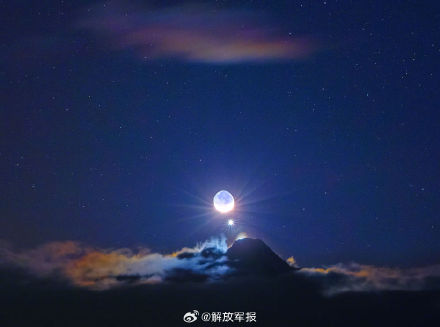 23日至24日凌晨残月连伴土星、金星上演“星月童话”