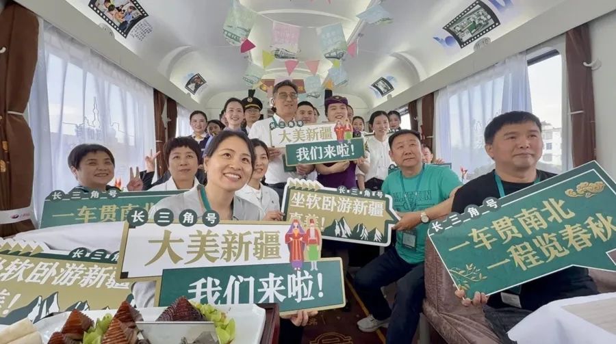 一张票5万多还抢光！享受星级酒店般的服务，上海阿姨打飞的抢着上车